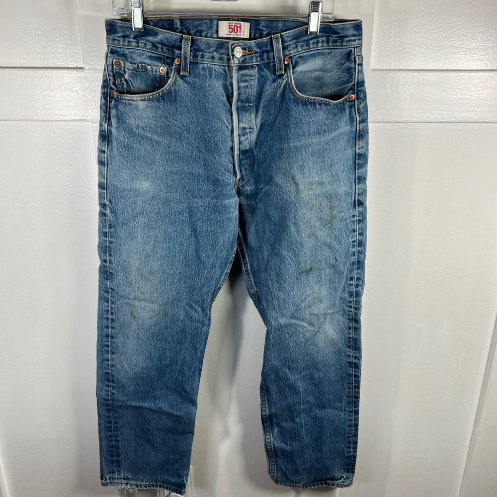 Levis 501 Original Straight Leg Button Fly Medium Wash Denim Jeans 35x30